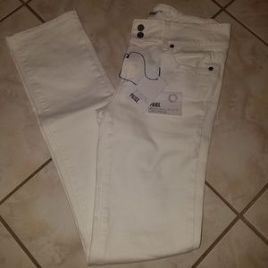 Nwot Paige white denim jeans